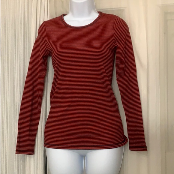 Boden Essential Crew Neck tee - Picture 3 of 10